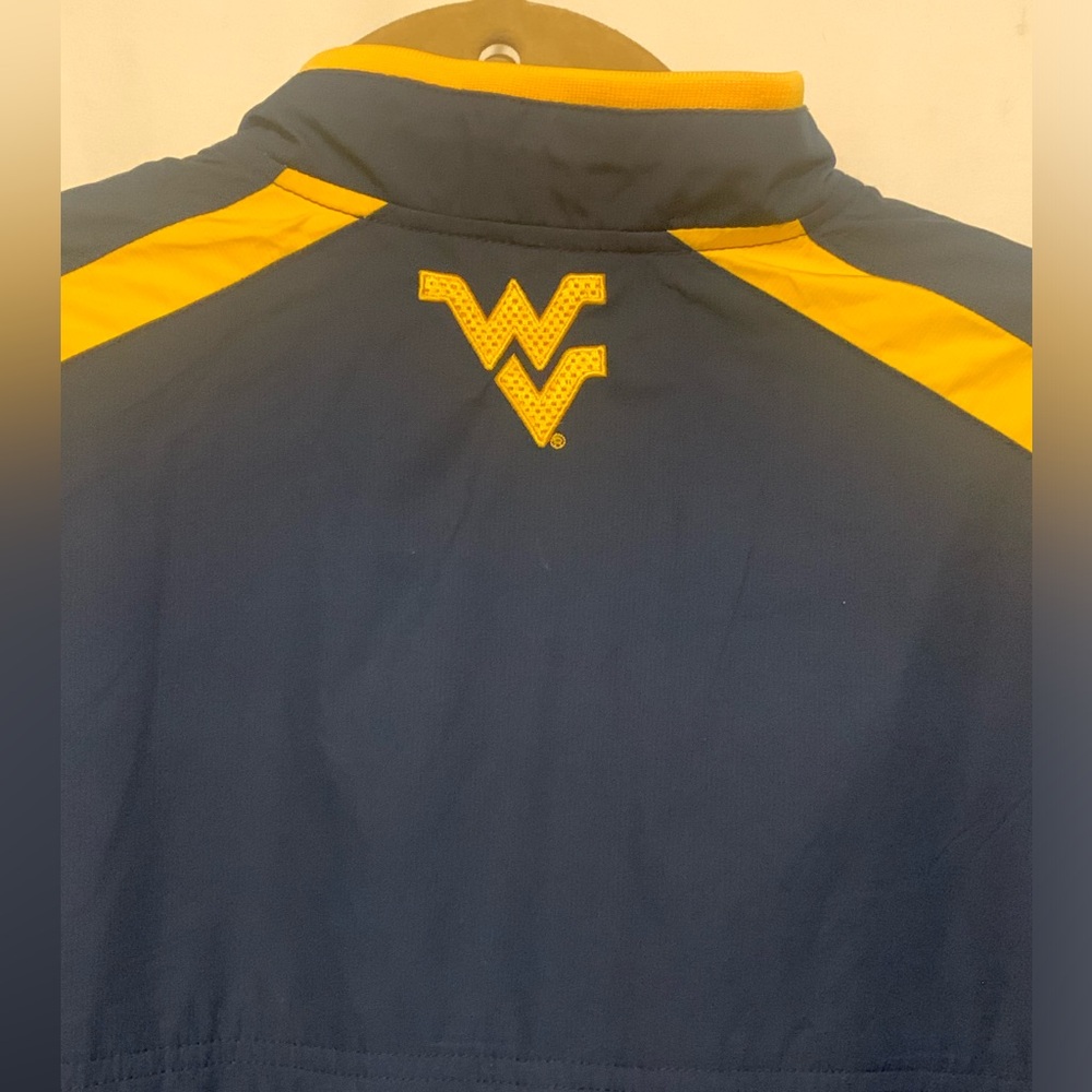 Nike Pullover - Picture 7 of 16